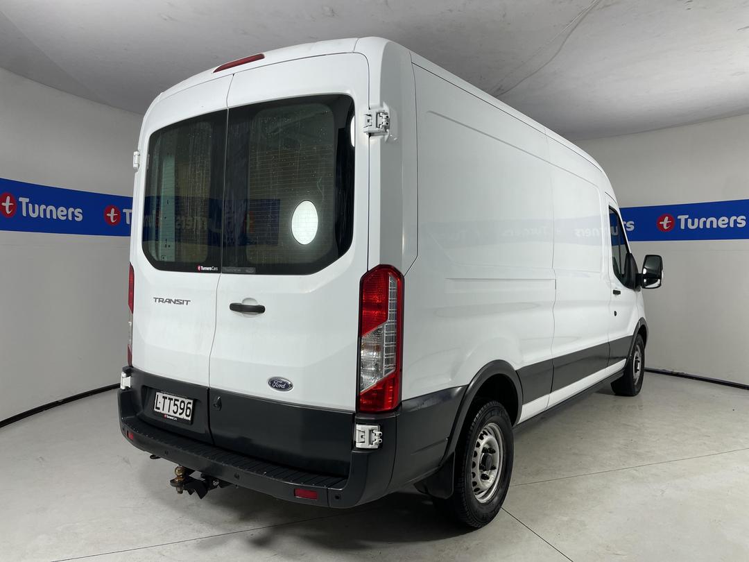 Photo '7' of Ford Transit