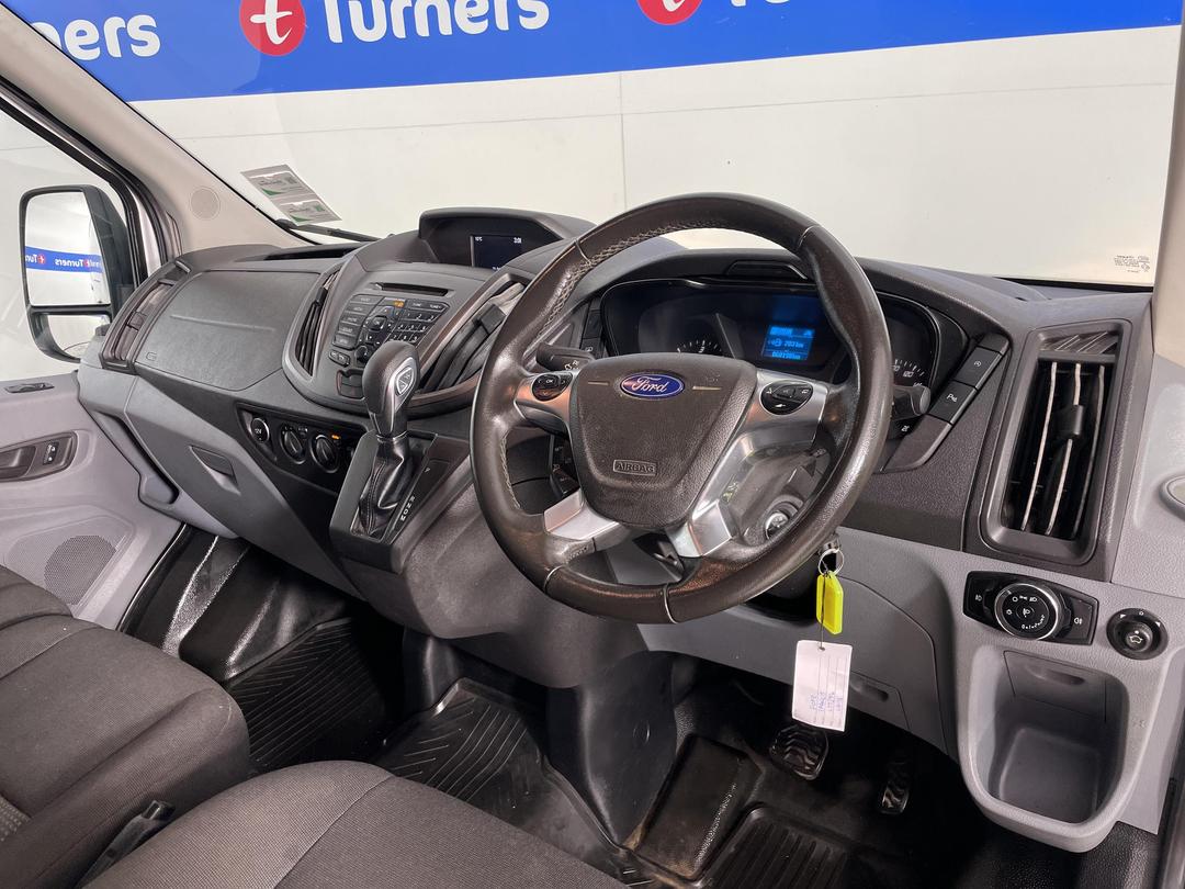 Photo '17' of Ford Transit