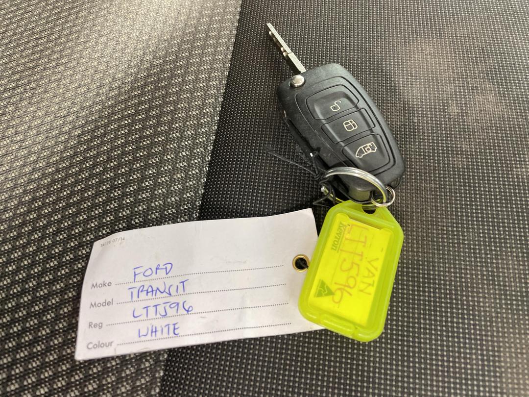 Photo '20' of Ford Transit