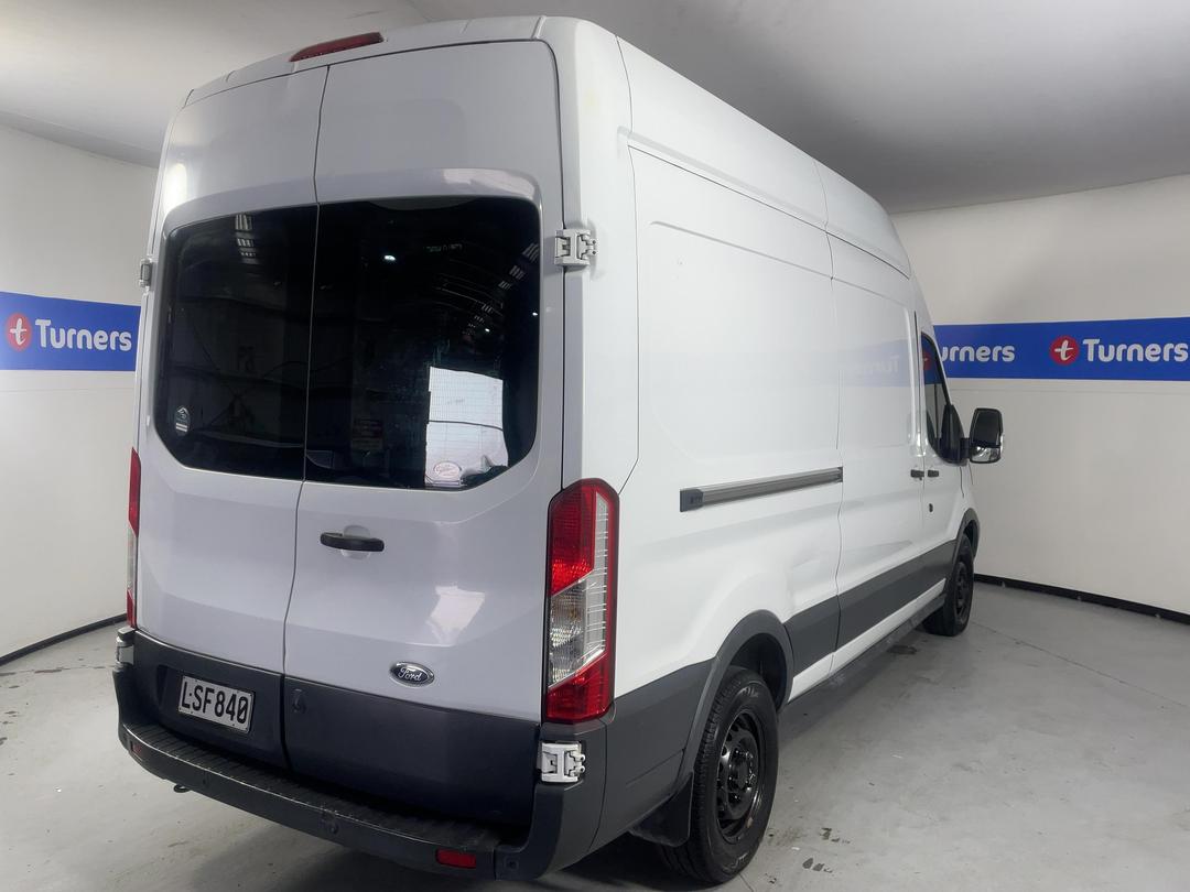 Photo '7' of Ford Transit