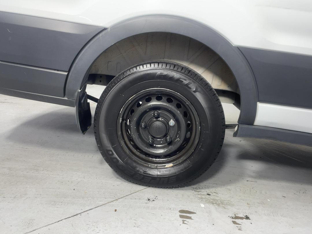 Photo '12' of Ford Transit