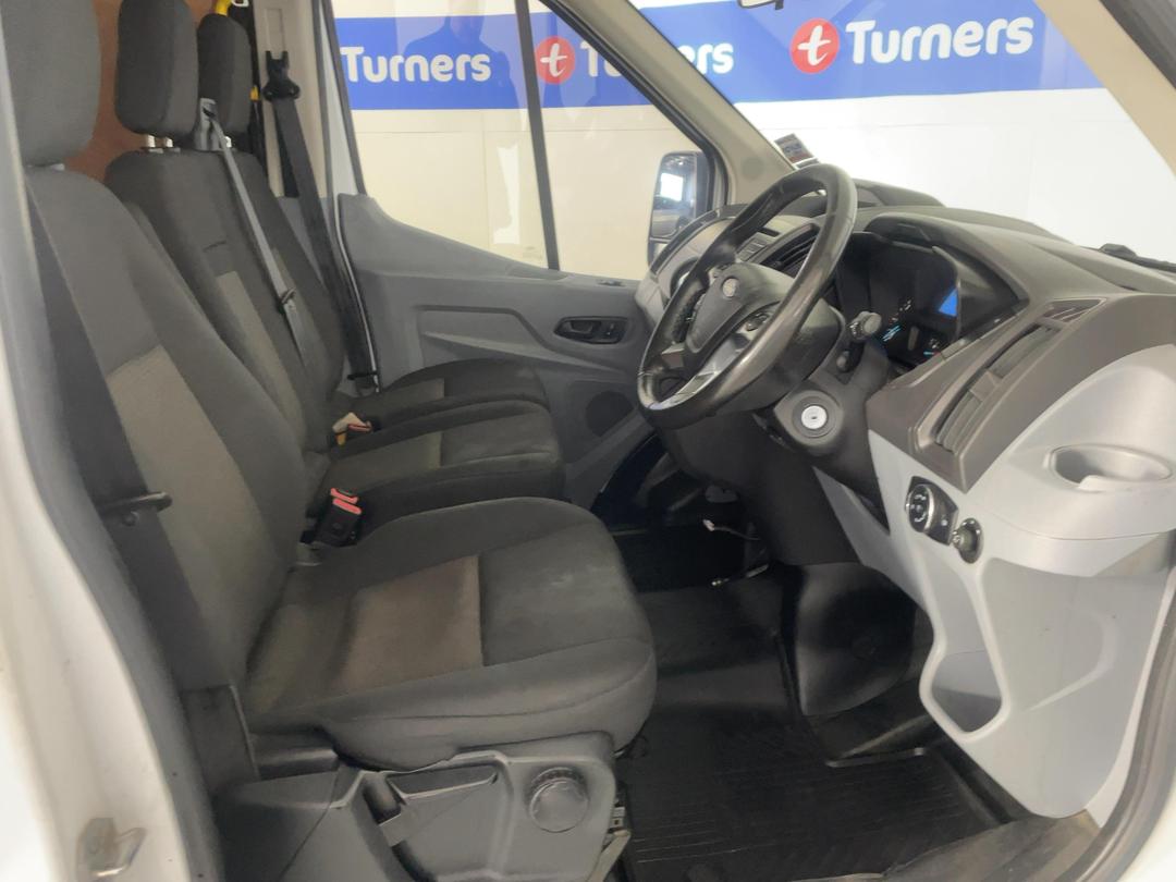 Photo '16' of Ford Transit