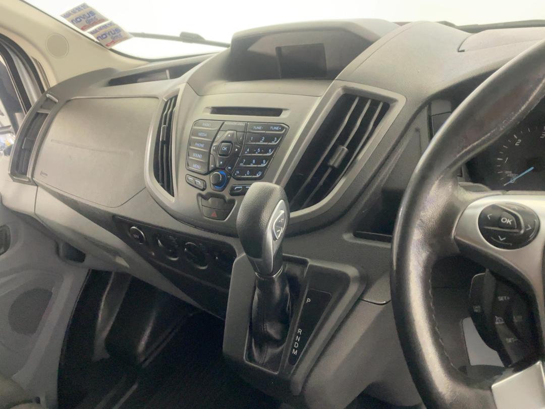 Photo '18' of Ford Transit