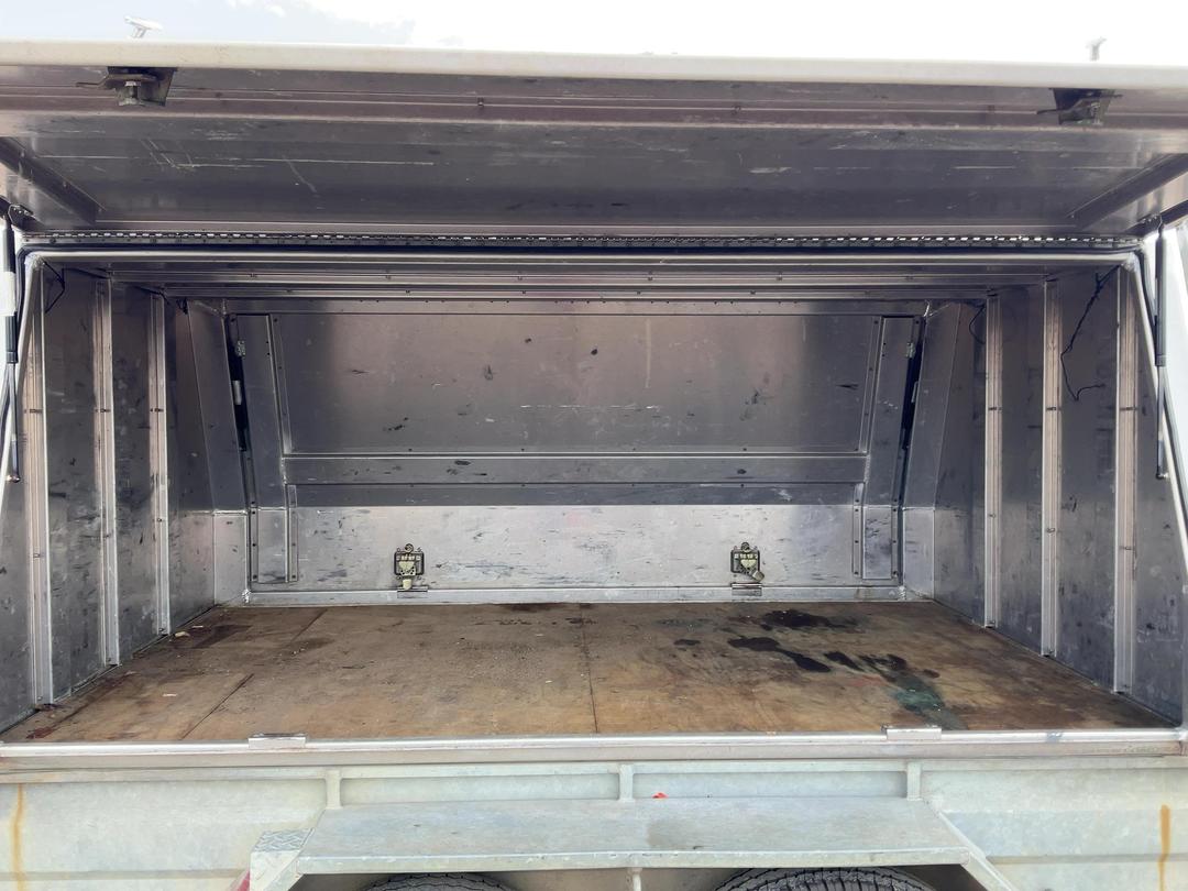Photo '13' of Gibbons Tandem Box Body - Tandem