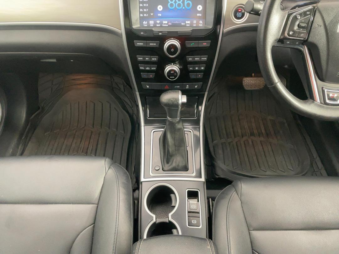 Photo '18' of Haval H2