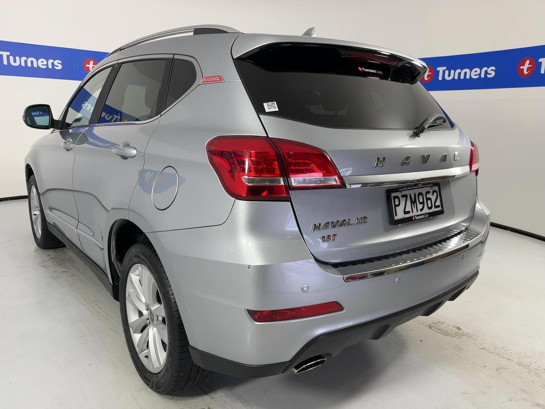 Photo '5' of Haval H2