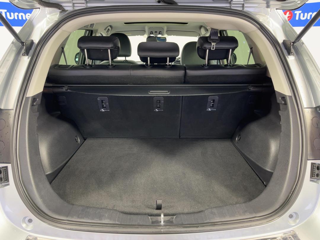 Photo '14' of Haval H2