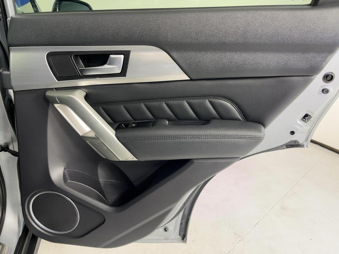 Photo '19' of Haval H2