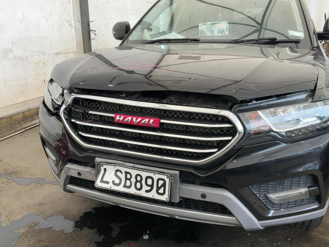 Photo '2' of Haval H6 LUX Photo '2' of Haval H6 LUX