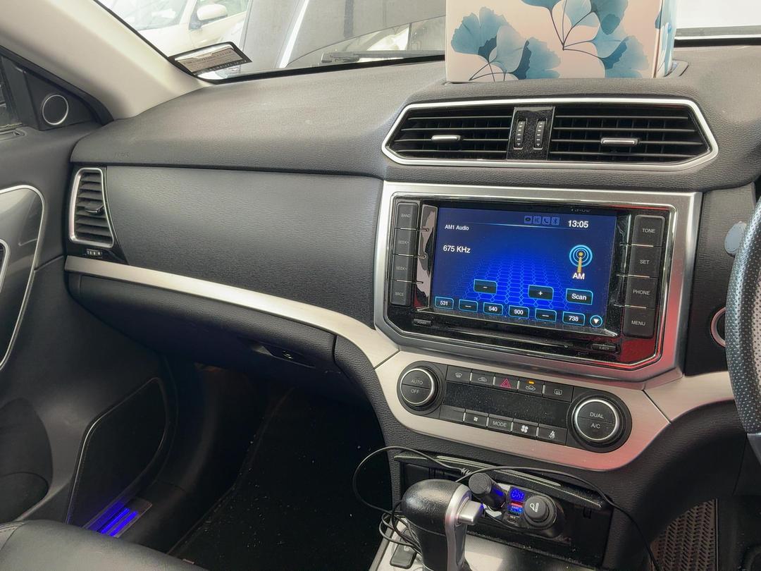 Photo '16' of Haval H6 LUX Photo '16' of Haval H6 LUX