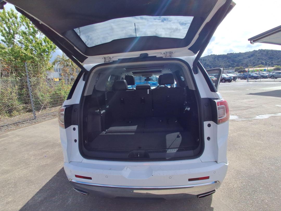 Photo '12' of Holden Acadia LTZ-V Photo '12' of Holden Acadia LTZ-V