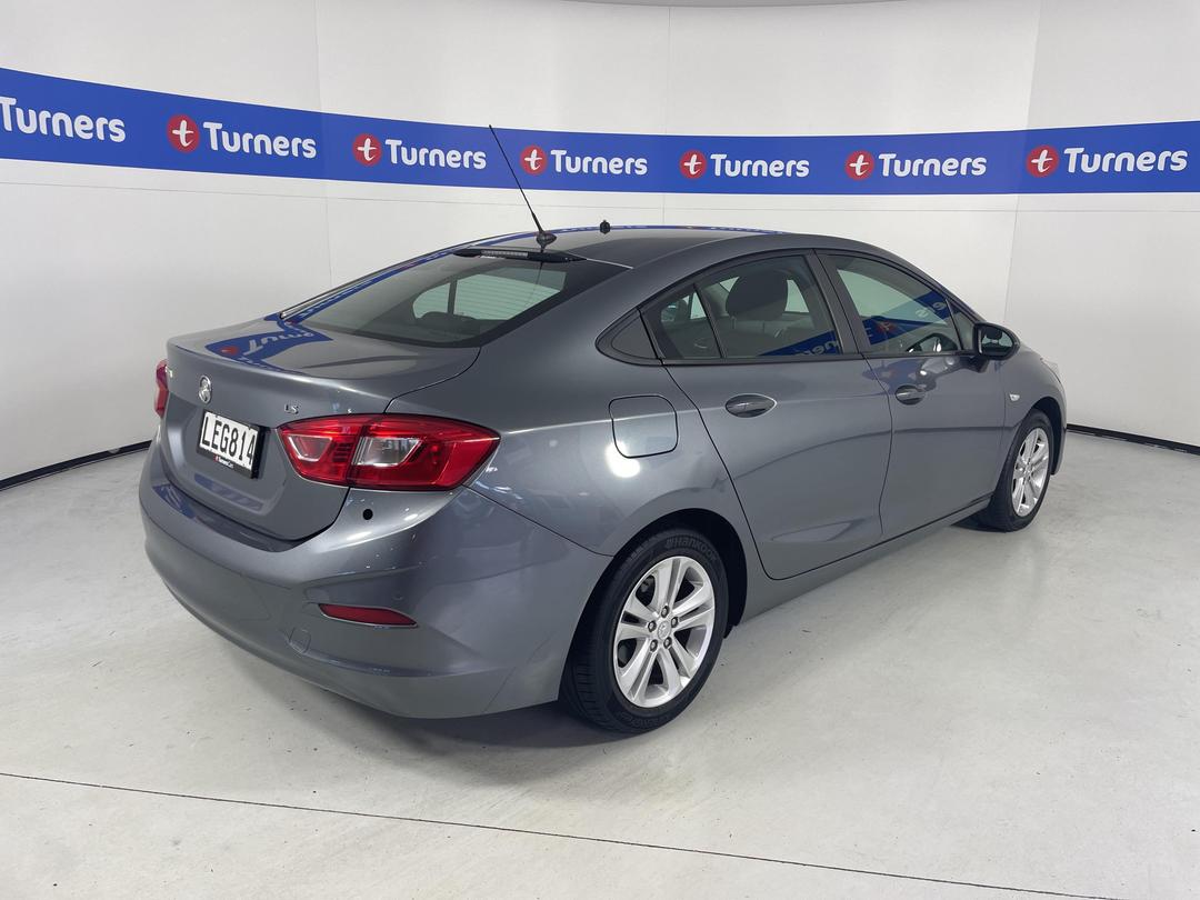 Photo '7' of Holden Astra