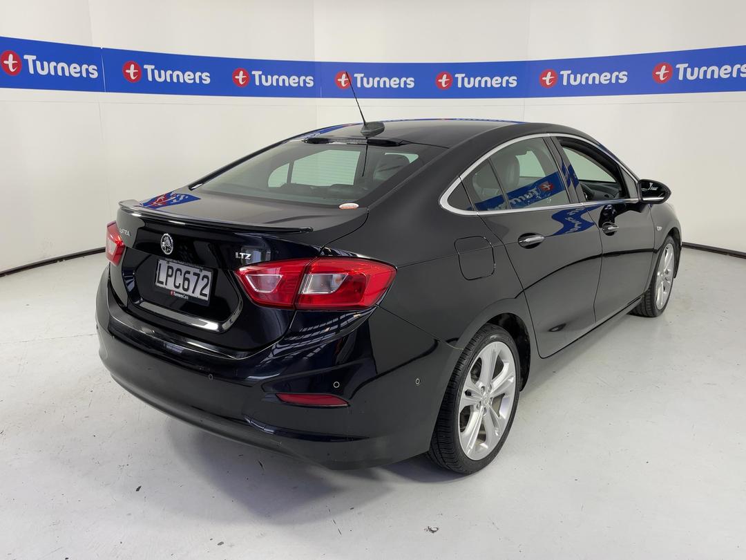 Photo '7' of Holden Astra