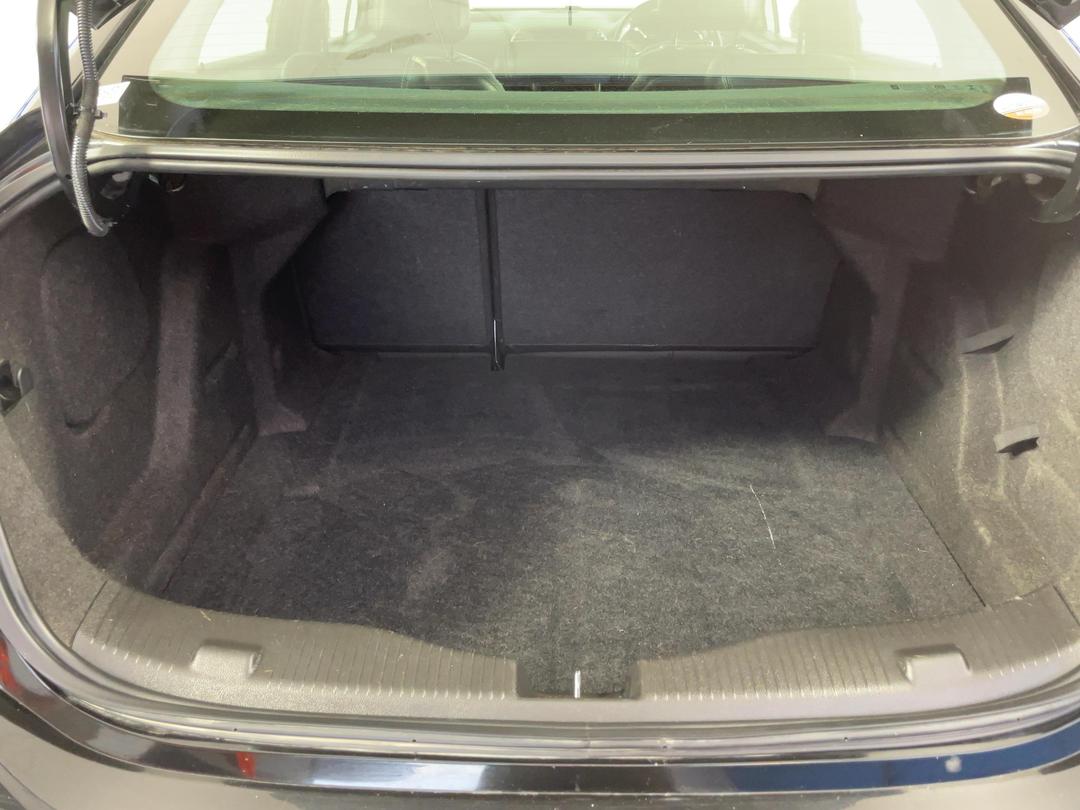 Photo '14' of Holden Astra