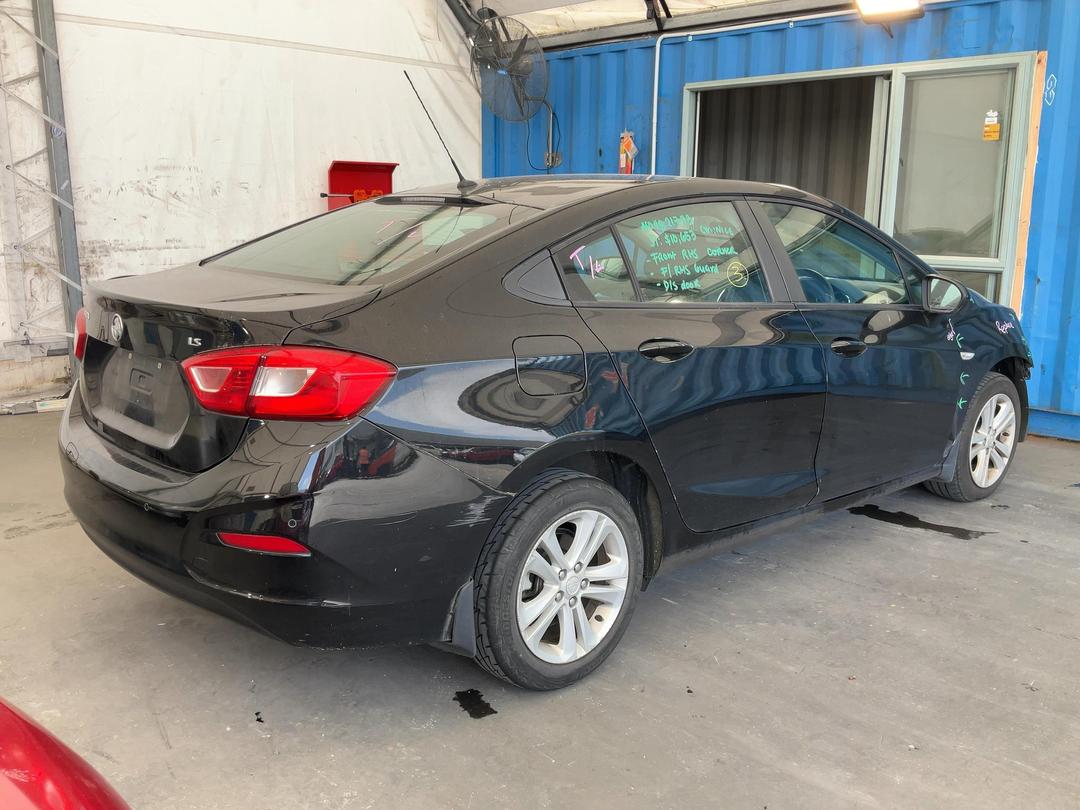 Photo '7' of Holden Astra Sedan LS AT Photo '7' of Holden Astra Sedan LS AT