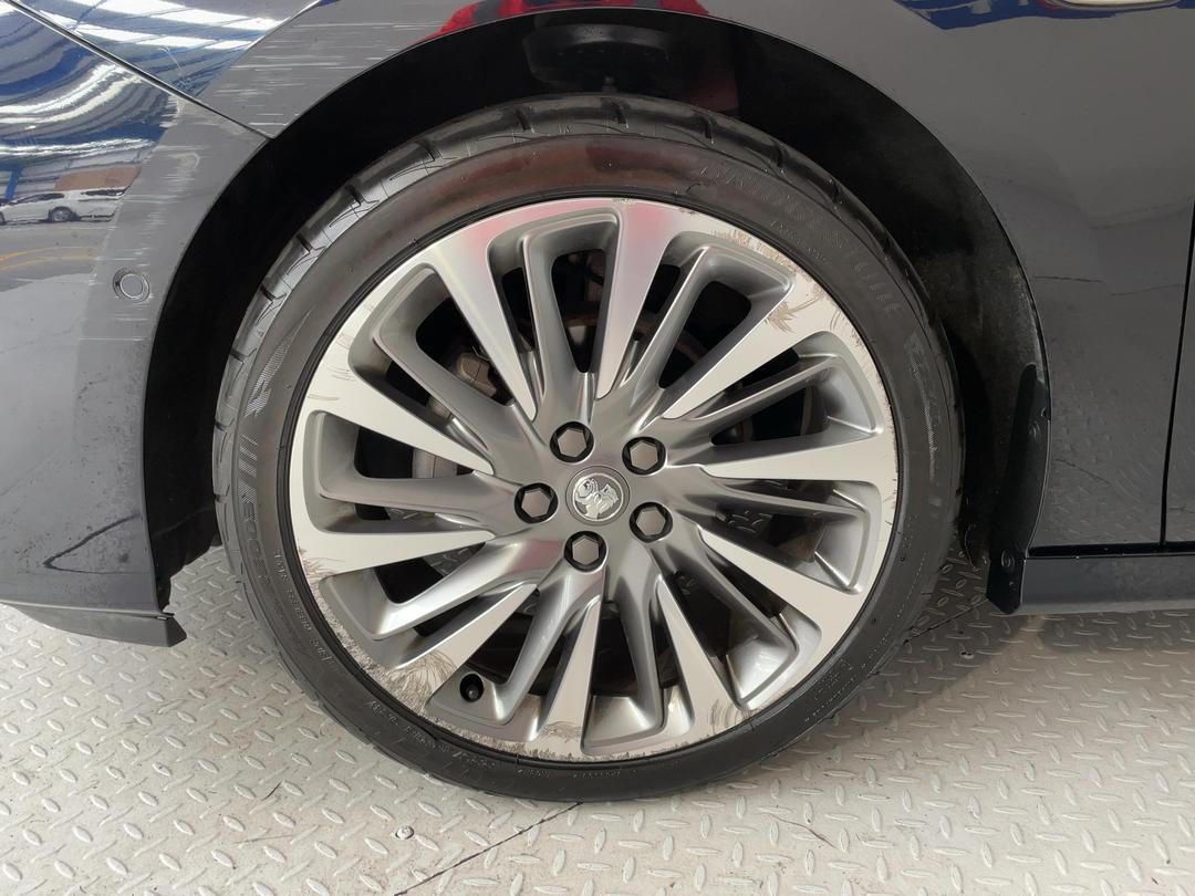 Photo '10' of Holden Astra