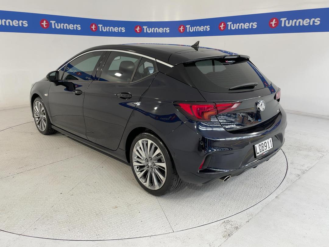 Photo '5' of Holden Astra