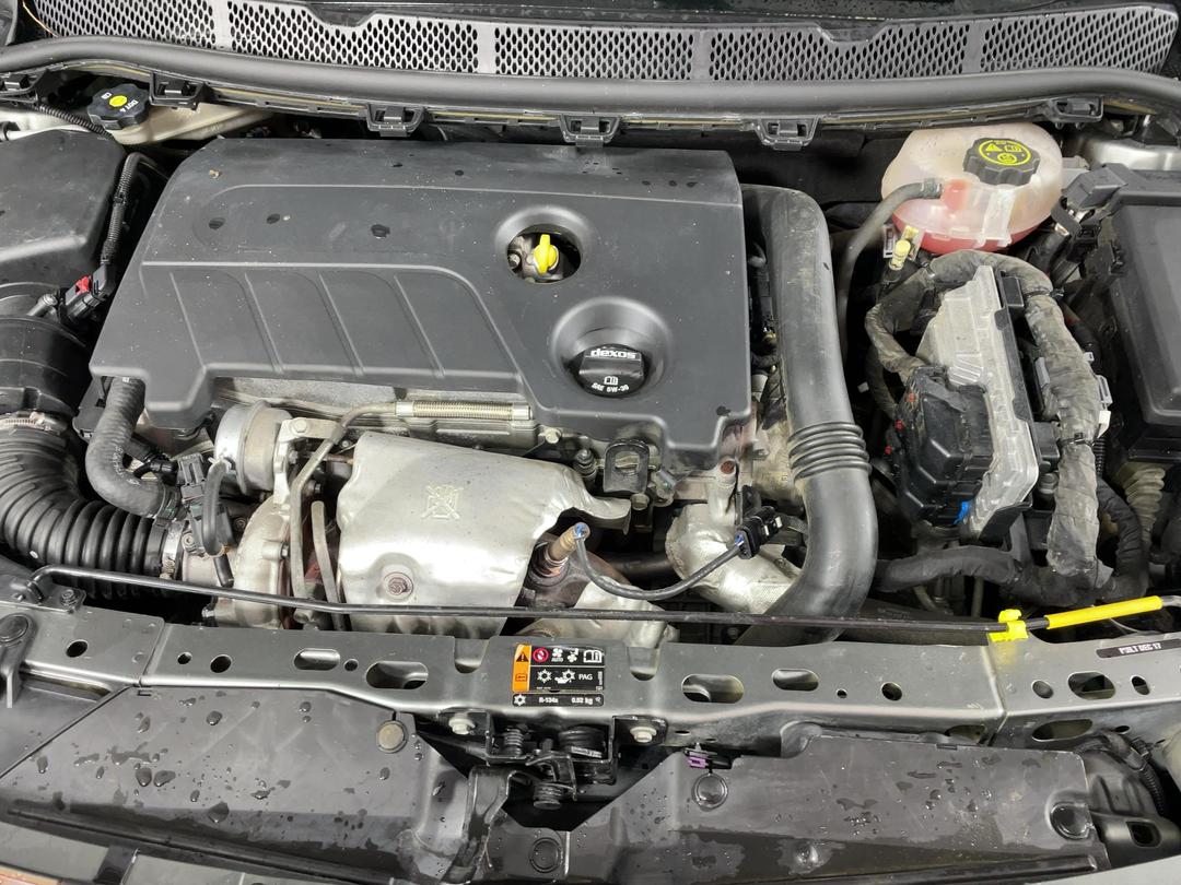 Photo '13' of Holden Astra
