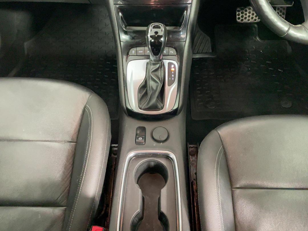 Photo '18' of Holden Astra