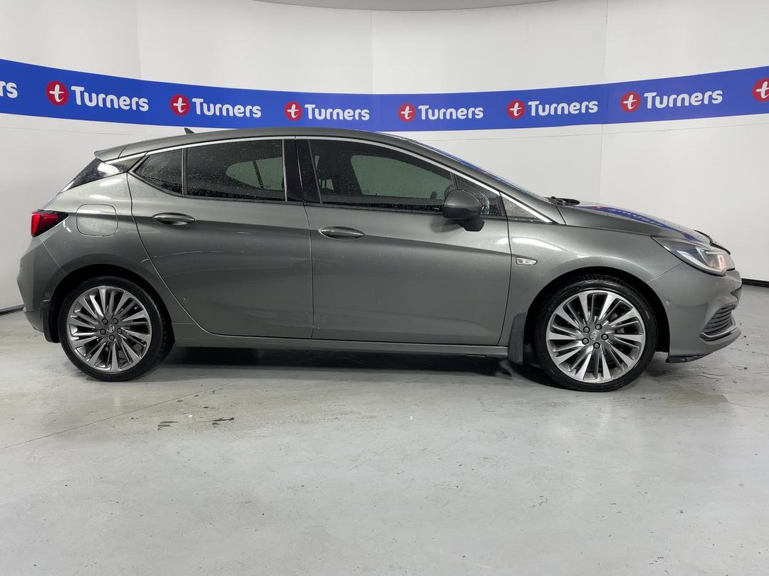 Photo '23' of Holden Astra