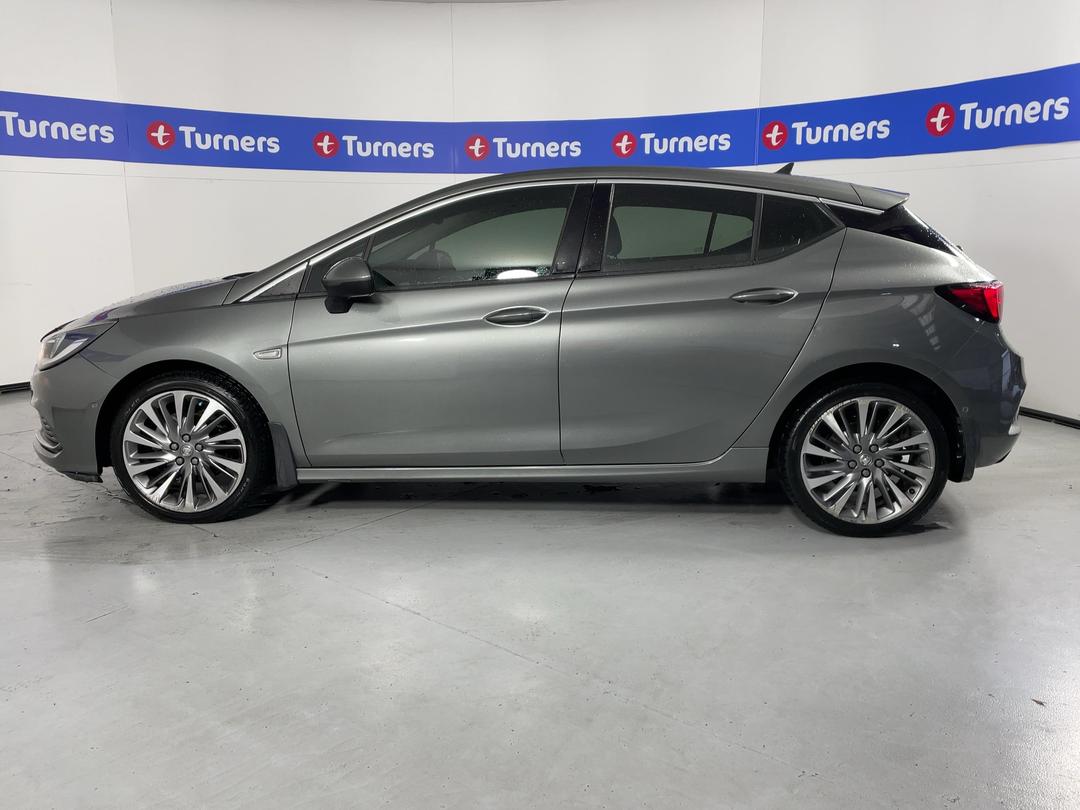 Photo '24' of Holden Astra