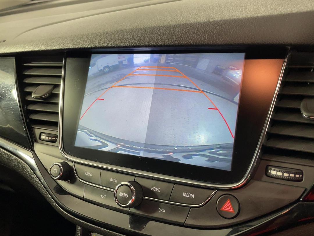 Photo '29' of Holden Astra