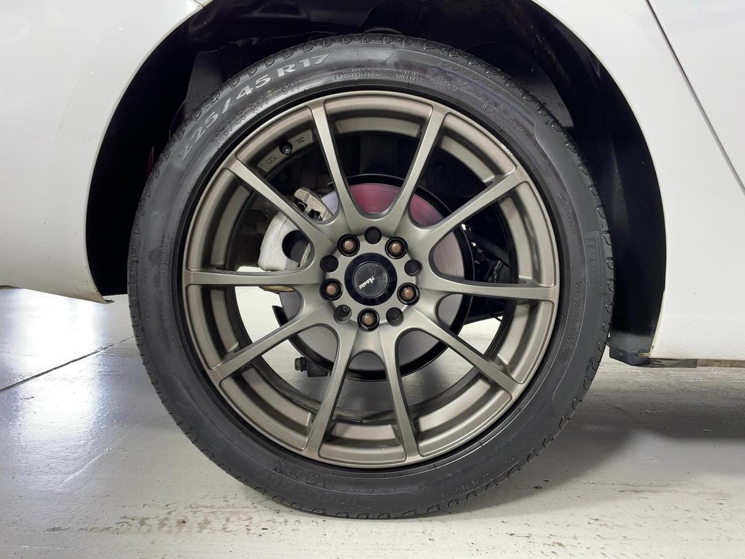 Photo '12' of Holden Astra