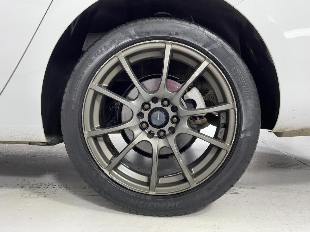 Photo '11' of Holden Astra