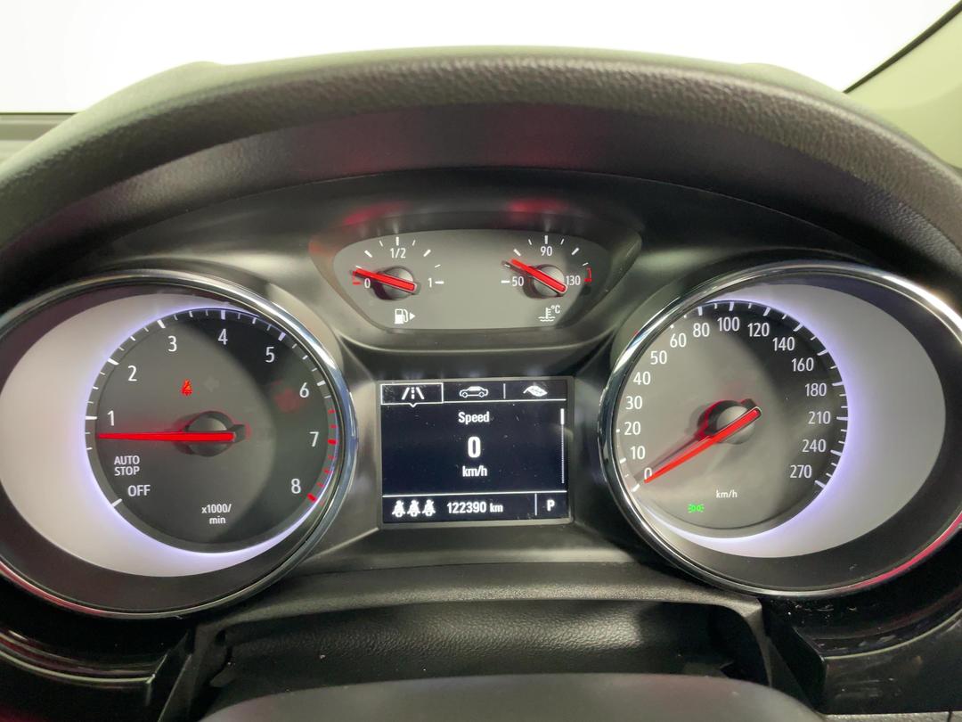 Photo '21' of Holden Astra
