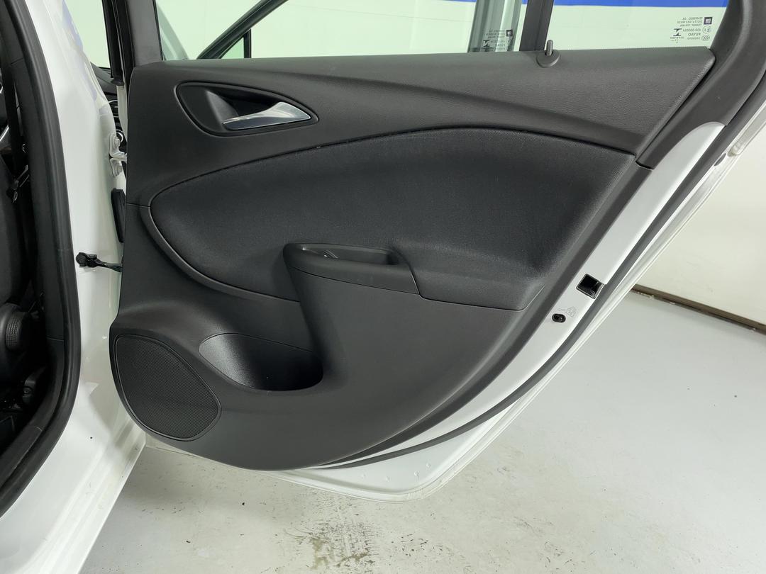 Photo '19' of Holden Astra