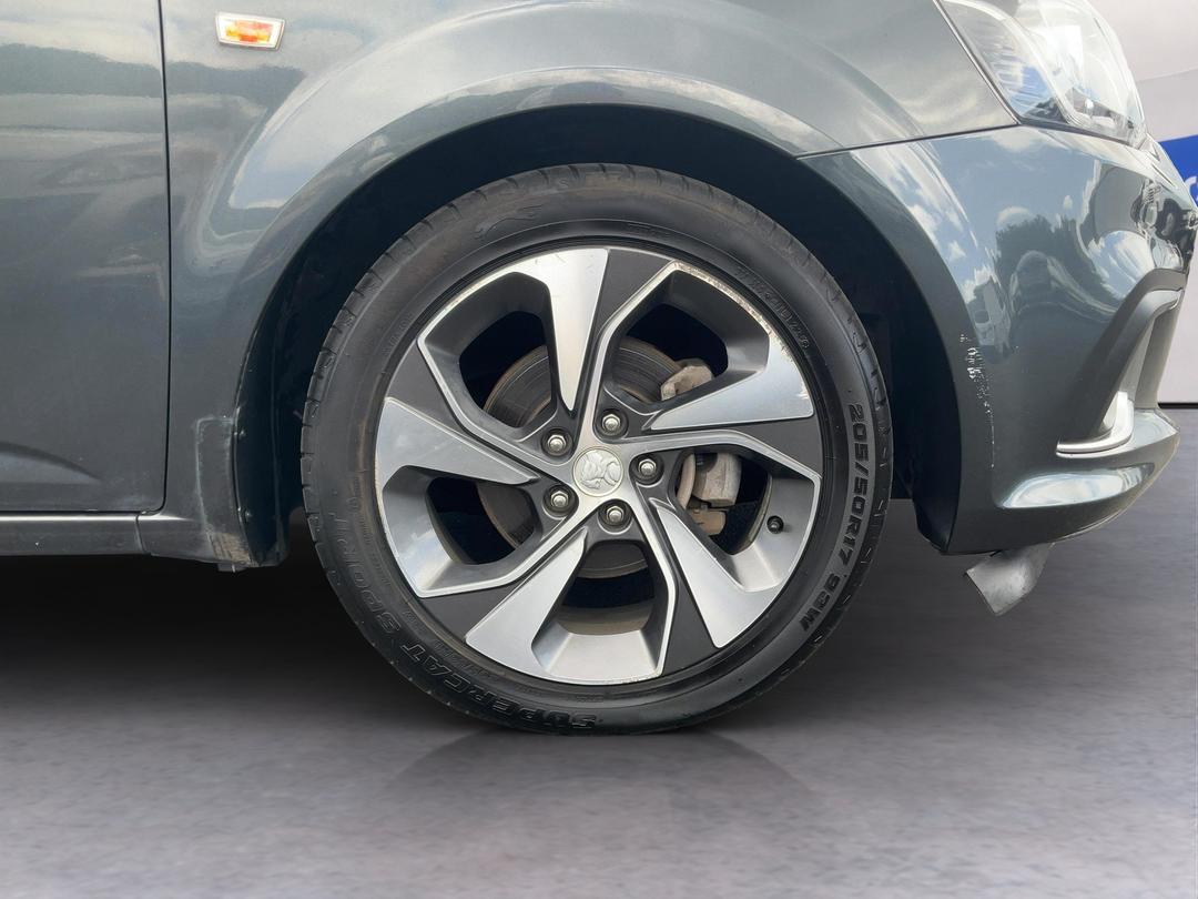 Photo '9' of Holden Barina