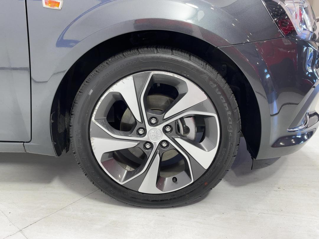 Photo '9' of Holden Barina