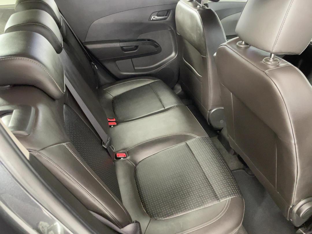 Photo '20' of Holden Barina