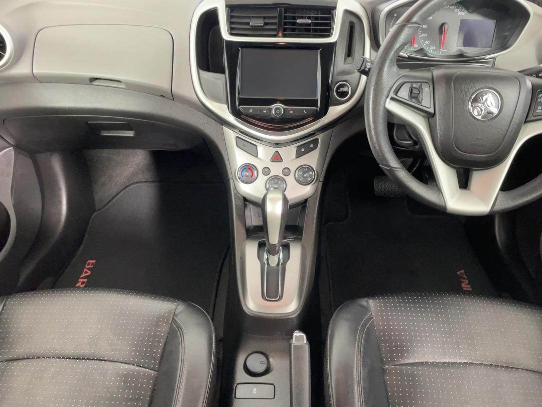 Photo '18' of Holden Barina