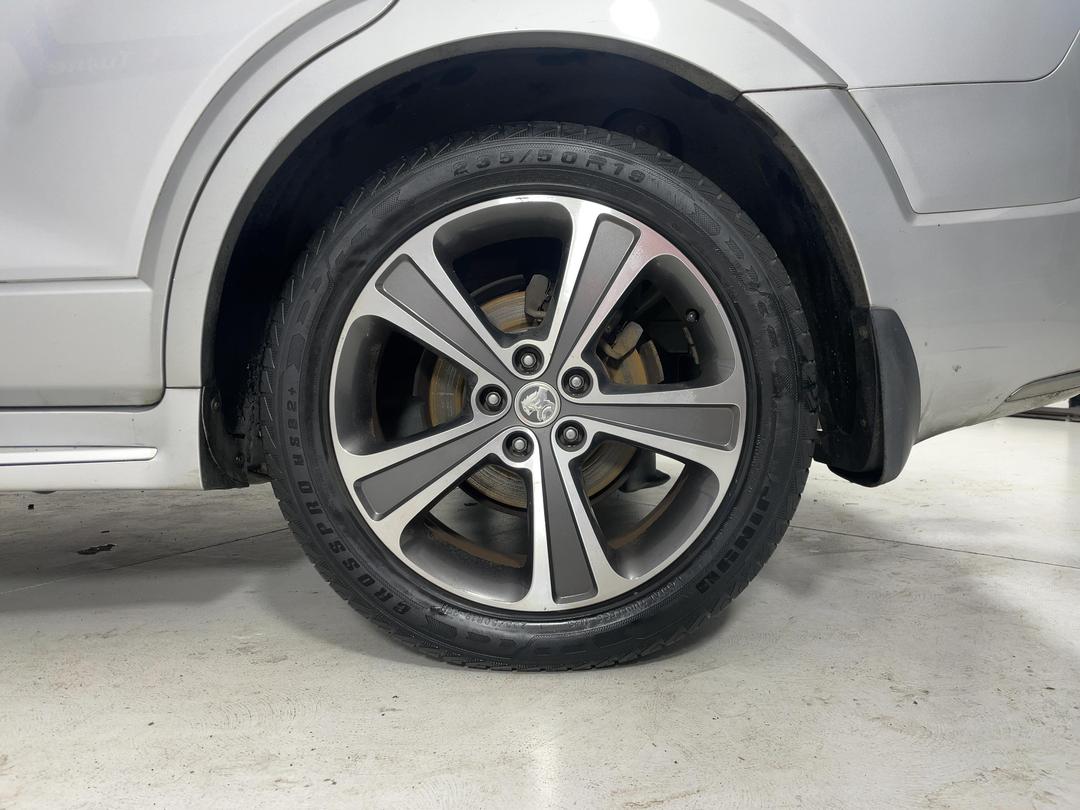 Photo '11' of Holden Captiva 7