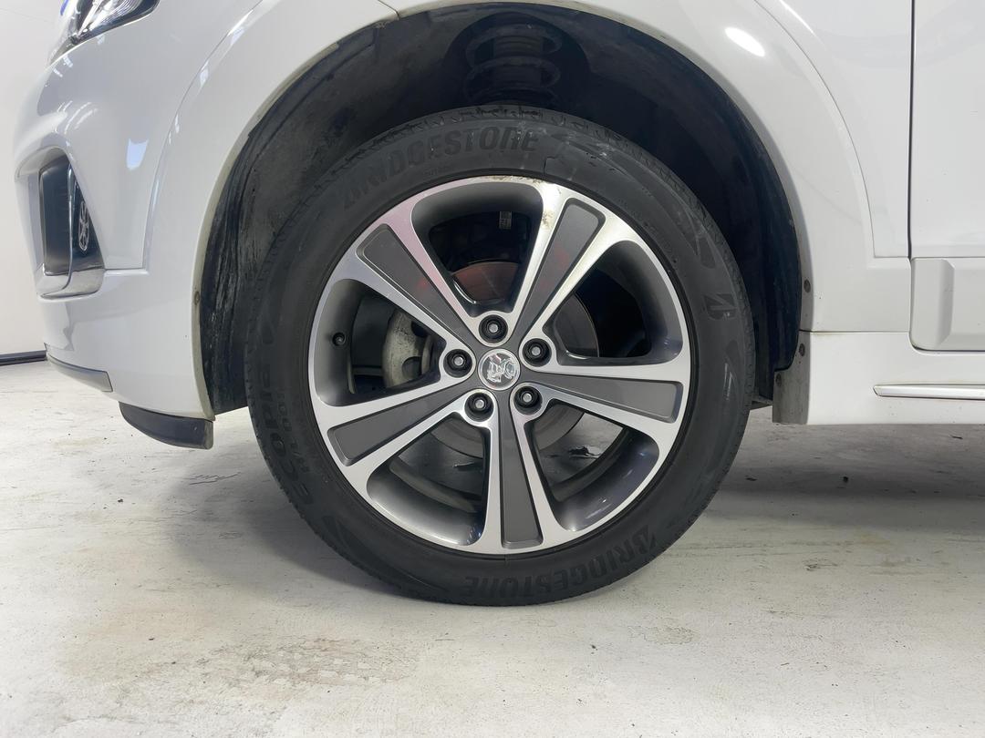 Photo '10' of Holden Captiva 7