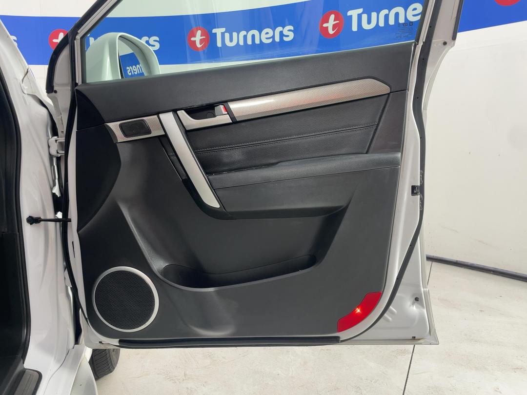 Photo '15' of Holden Captiva 7