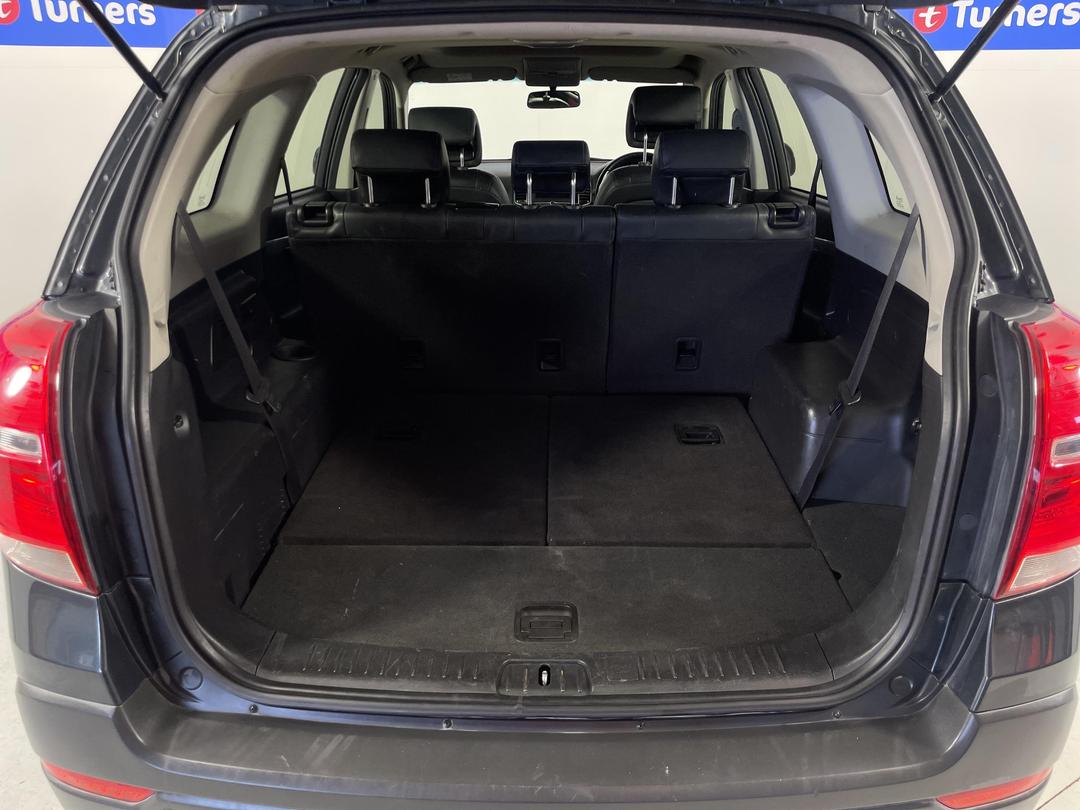 Photo '14' of Holden Captiva 7