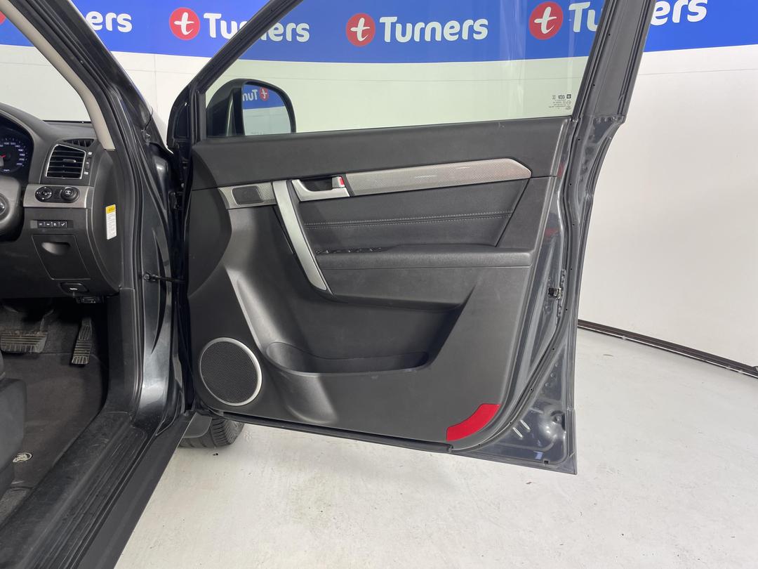 Photo '15' of Holden Captiva 7