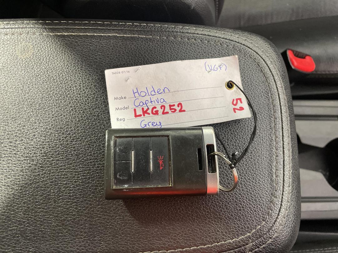 Photo '22' of Holden Captiva 7