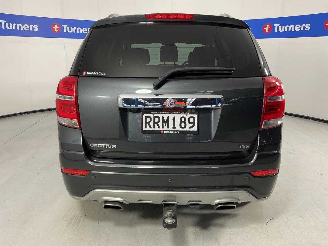 Photo '6' of Holden Captiva 7