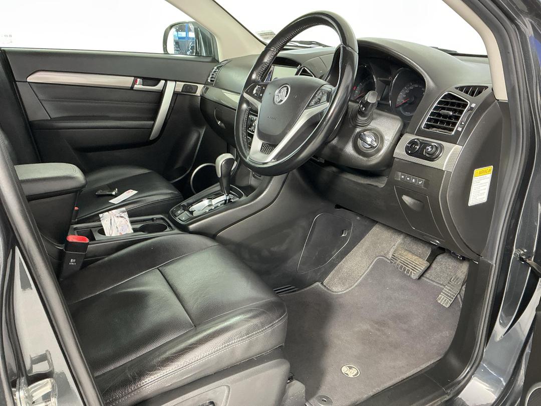 Photo '16' of Holden Captiva 7
