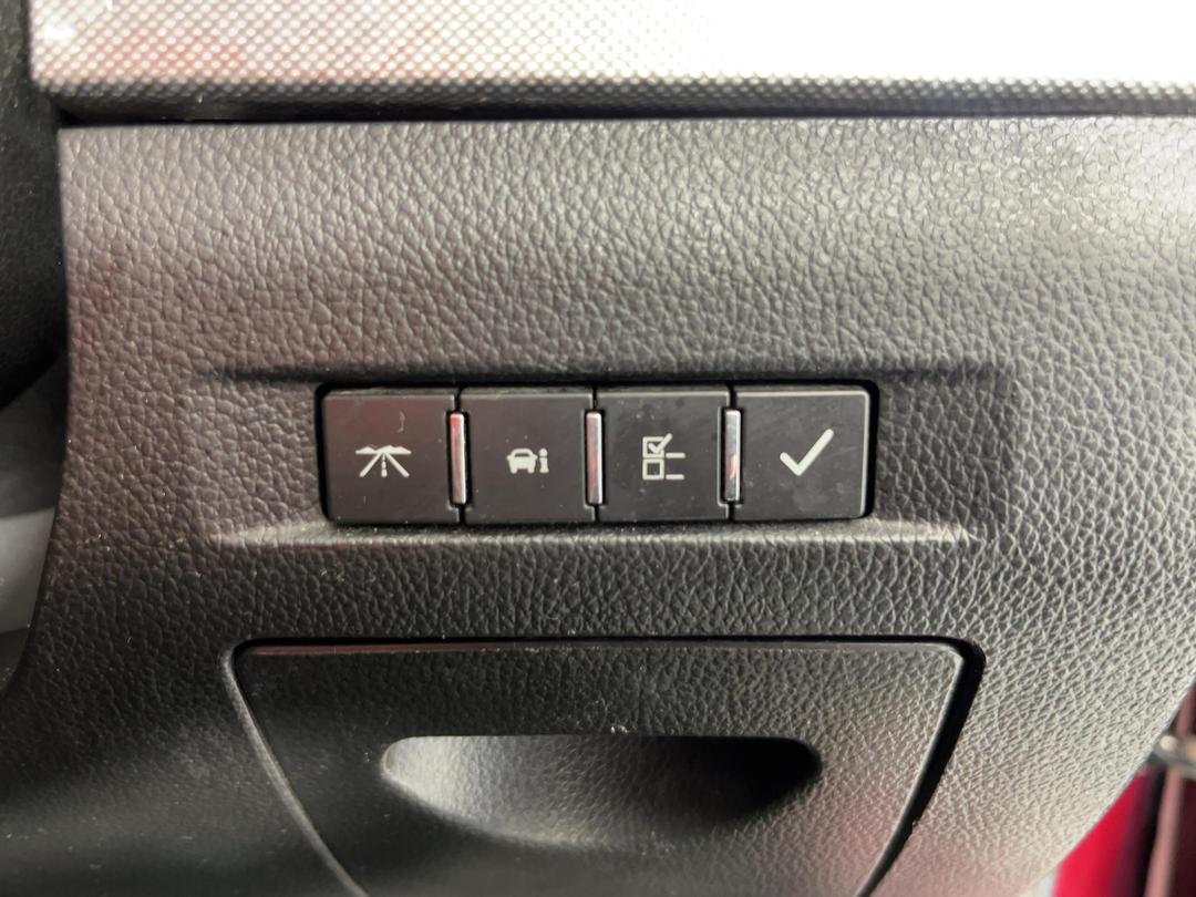 Photo '26' of Holden Captiva 7