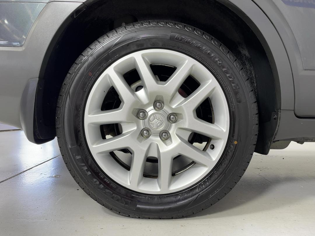 Photo '12' of Holden Captiva 7