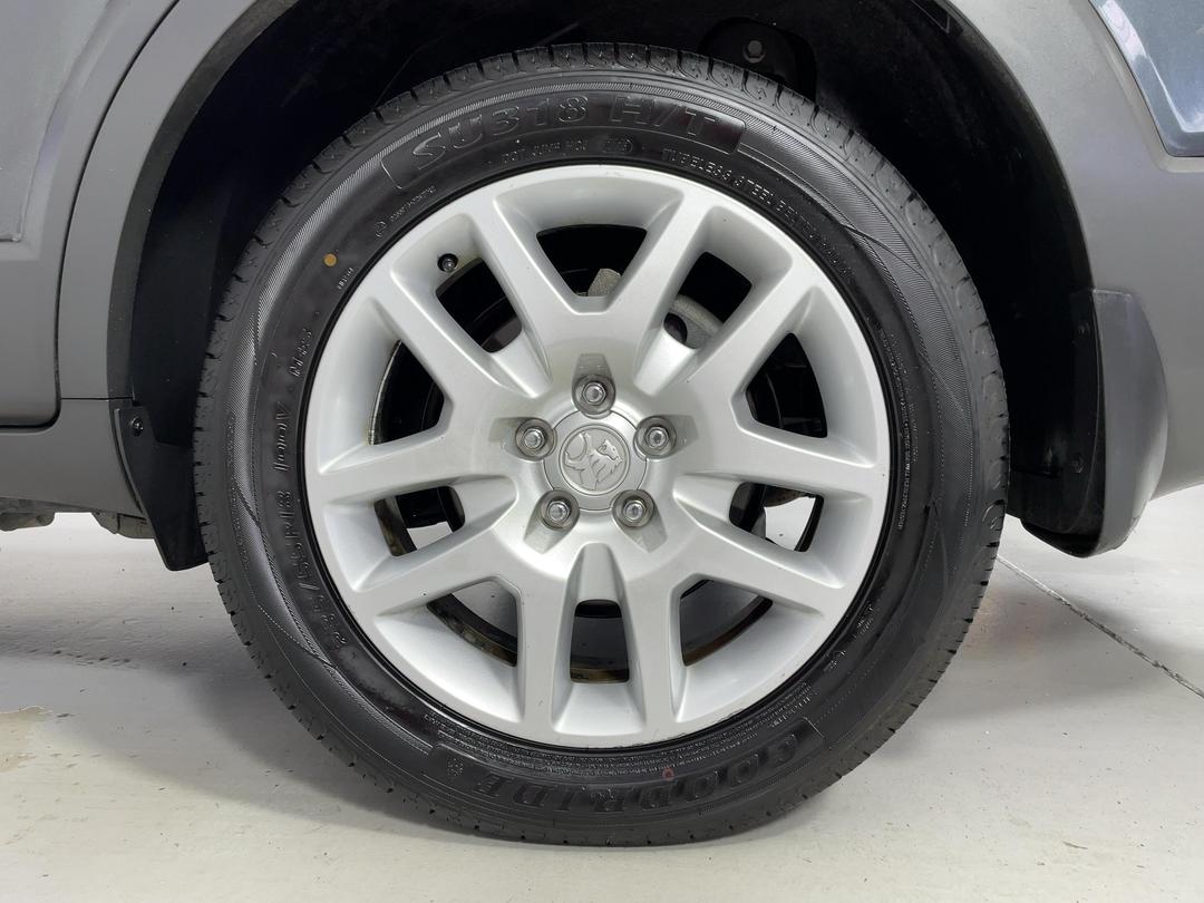 Photo '11' of Holden Captiva 7