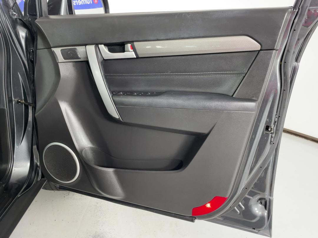 Photo '15' of Holden Captiva 7