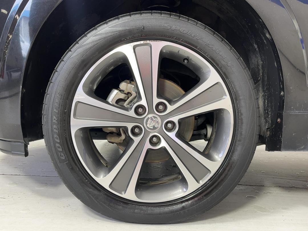 Photo '10' of Holden Captiva 7