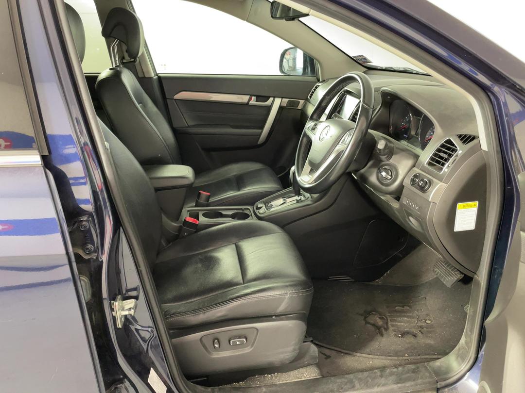 Photo '16' of Holden Captiva 7