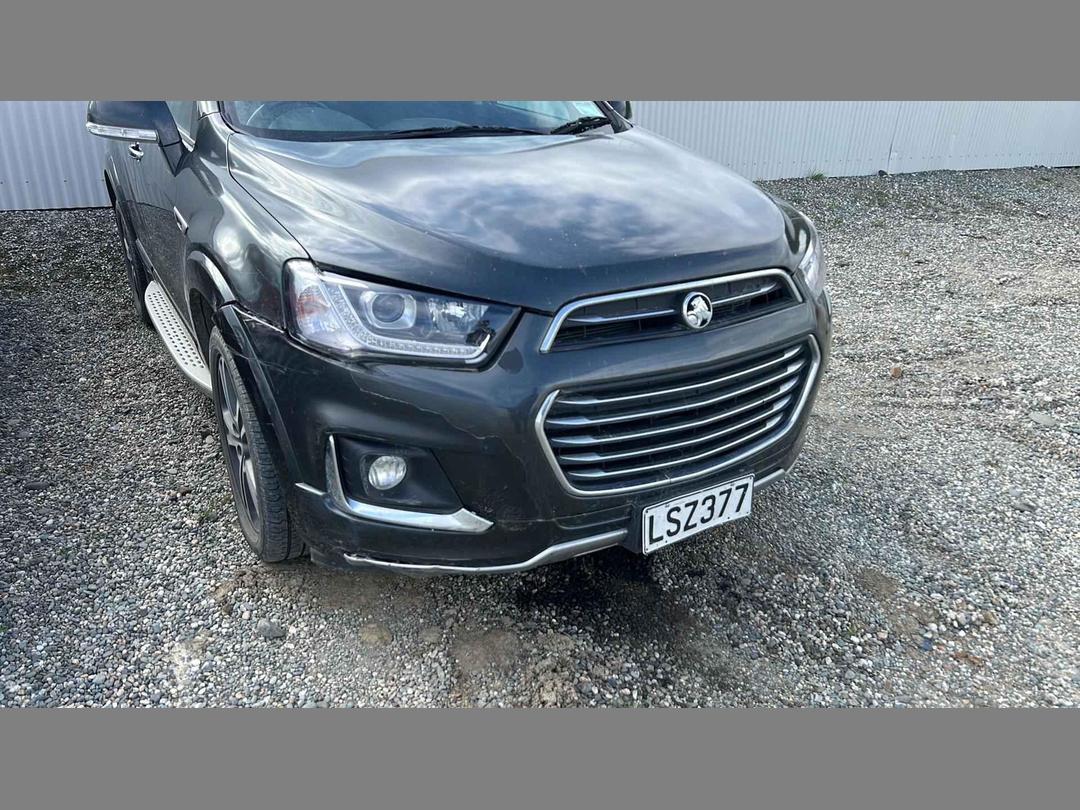 Photo '2' of Holden Captiva 7 LTZ Photo '2' of Holden Captiva 7 LTZ