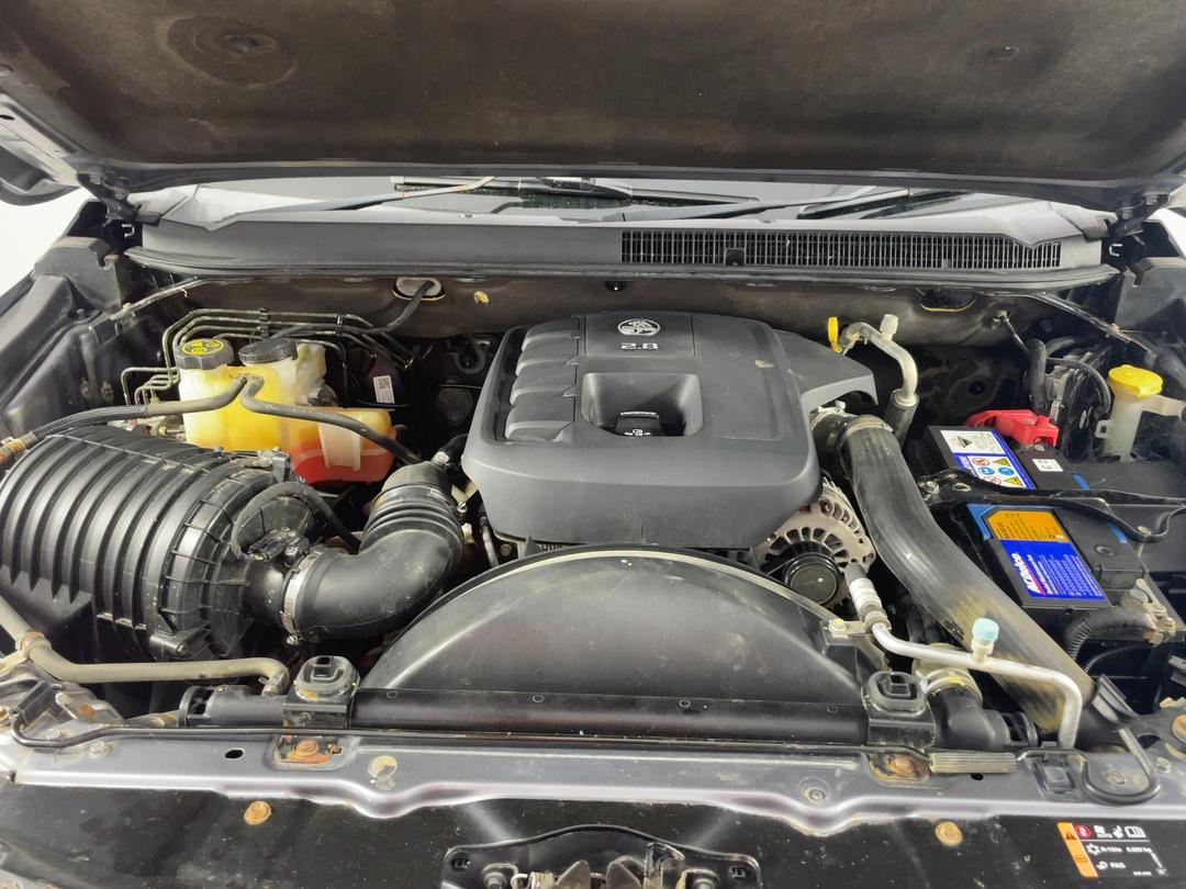 Photo '13' of Holden Colorado
